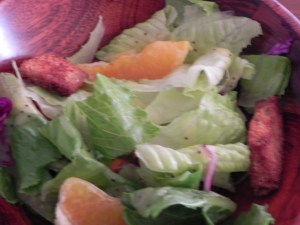 Salad to serve with Citrus Tilapia | thepajamachef.com