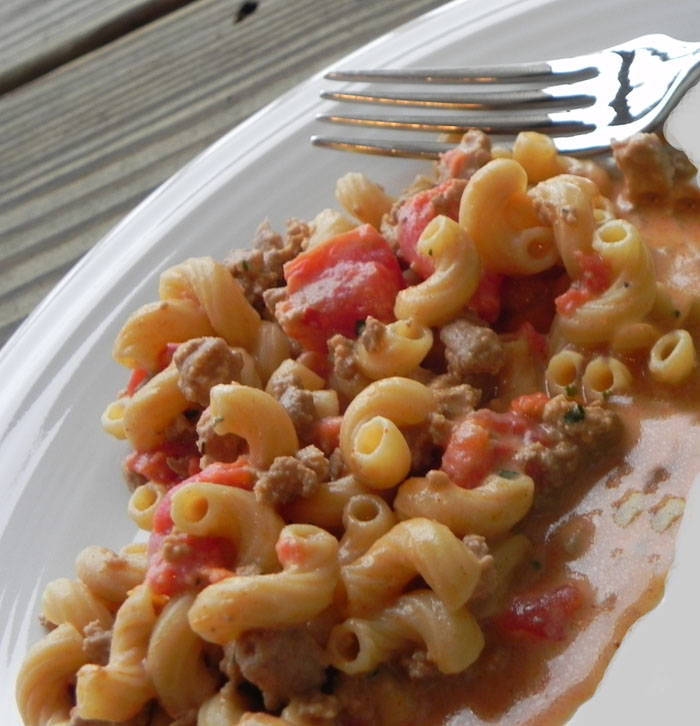 Creamy Taco Mac - a fast, easy, homemade version of Hamburger Helper made with ground turkey & simple pantry ingredients | thepajamachef.com