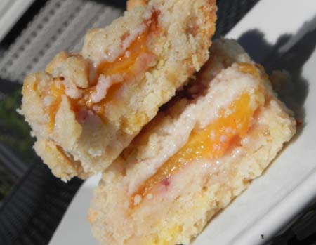 Peach Shortbread Bars - simple, fruity, satisfying | thepajamachef.com