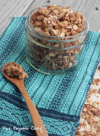 Cinnamon Applesauce Granola | The Pajama Chef