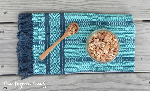 Cinnamon Applesauce Granola | The Pajama Chef
