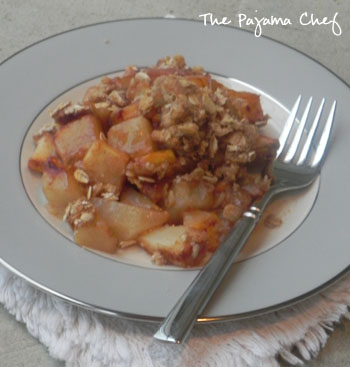 Harvest Pear Crisp | thepajamachef.com