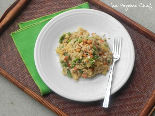 Pineapple Fried Rice | thepajamachef.com- a 20 minute quick and healthy #dinner #STARFineFoods #vegetarian