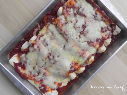 Spicy Chicken, Spinach, and Corn Enchiladas | thepajamachef.com