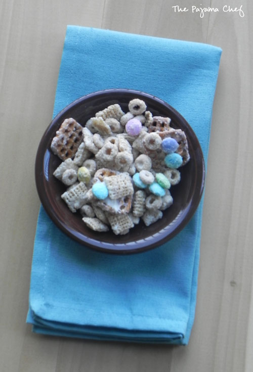 Bunny Bait, or White Chocolate Snack Mix You Can Make All Year Long | thepajamachef.com