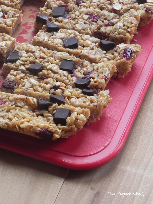 Chewy Coconut Oil Granola Bars | thepajamachef.com