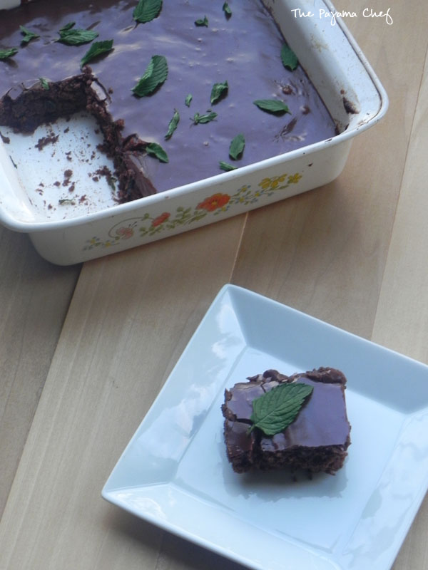 Fudgy Fresh Mint Brownies | thepajamachef.com
