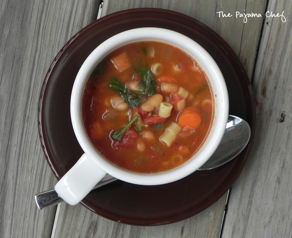 Crockpot Minestrone Soup #winter #recipes #easy #soup | thepajamachef.com
