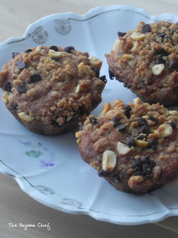Peanut Butter Chocolate Chip Streusel Muffins | thepajamachef.com