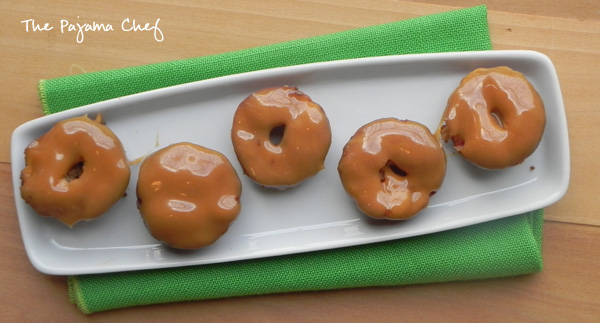 Baked Caramel Apple Mini Doughnuts | thepajamachef.com #secretrecipeclub #src