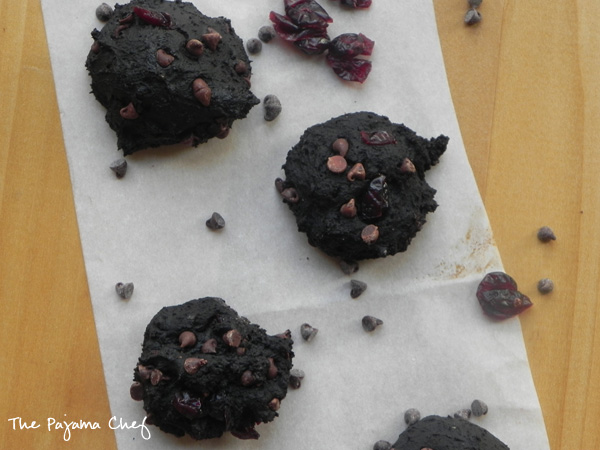 Dark Chocolate Greek Yogurt Cookies | thepajamachef.com