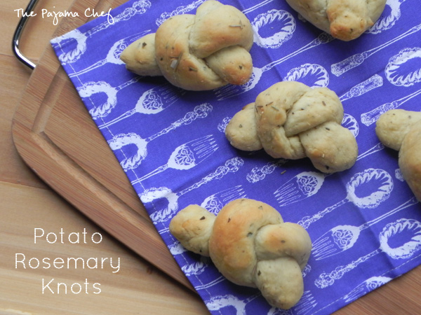 Potato Rosemary Knots | thepajamachef.com #TripleSBites