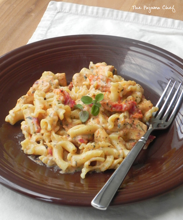 Chicken Mozzarella Pasta with Sundried Tomatoes| a creamy, flavorful weeknight pasta dish that's fancy enough for company! Find the recipe on thepajamachef.com