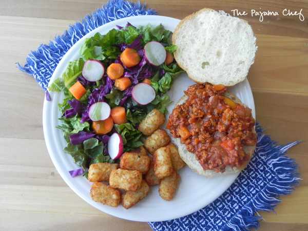 Turkey Sloppy Joes | an easy, healthy meal that everyone will love! | thepajamachef.com