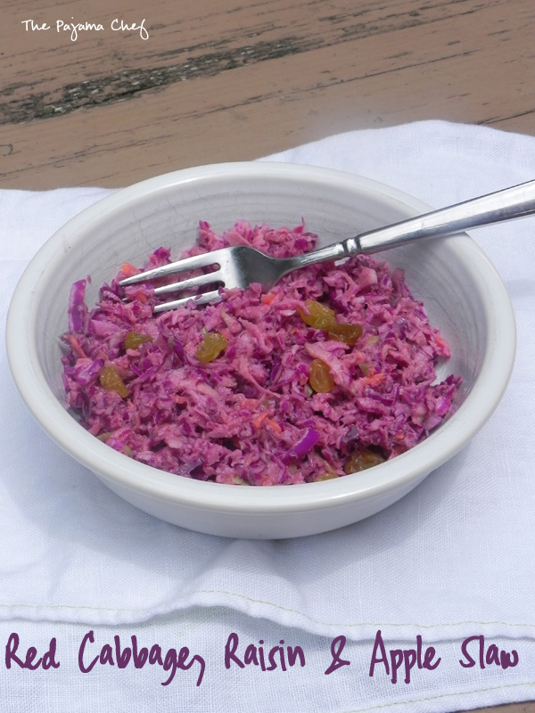 Red Cabbage, Raisin, and Apple Slaw | thepajamachef.com
