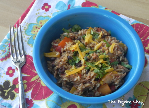 Spicy Ranch Chicken Rice Skillet: In 30 minutes you can have a deliciously wonderful dinner on the table! Take your go to easy dinner components--rice, chicken, and veggies--then toss them in a [slightly spicy] ranch sauce... and sit back and enjoy! 