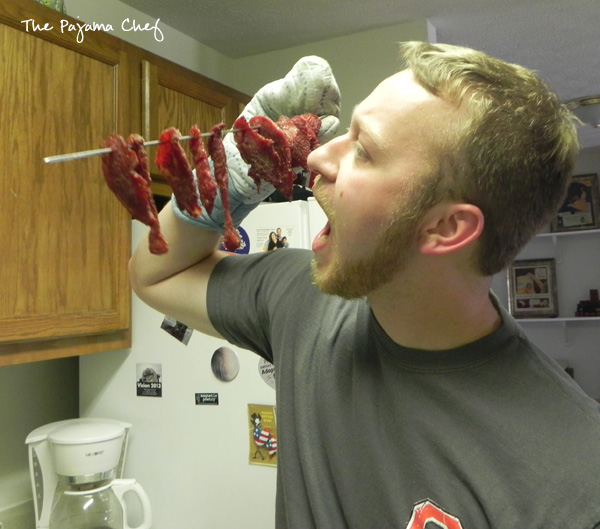 Homemade Beef Jerky... easy, tasty, & delicious! #bookclubcookbookCC