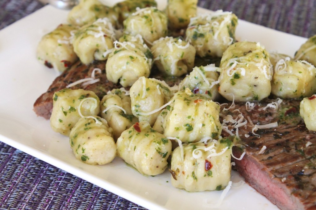 Greek Yogurt Gnocchi with Spicy Pesto - The Spiffy Cookie