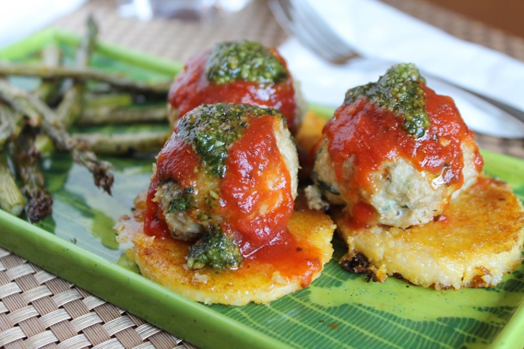 Weekly Meal Plan - lots of great eats for the week ahead via thepajamachef.com and other great bloggers!