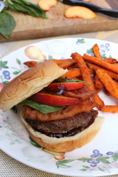 Weekly Meal Plan - lots of great eats for the week ahead via thepajamachef.com and other great bloggers!