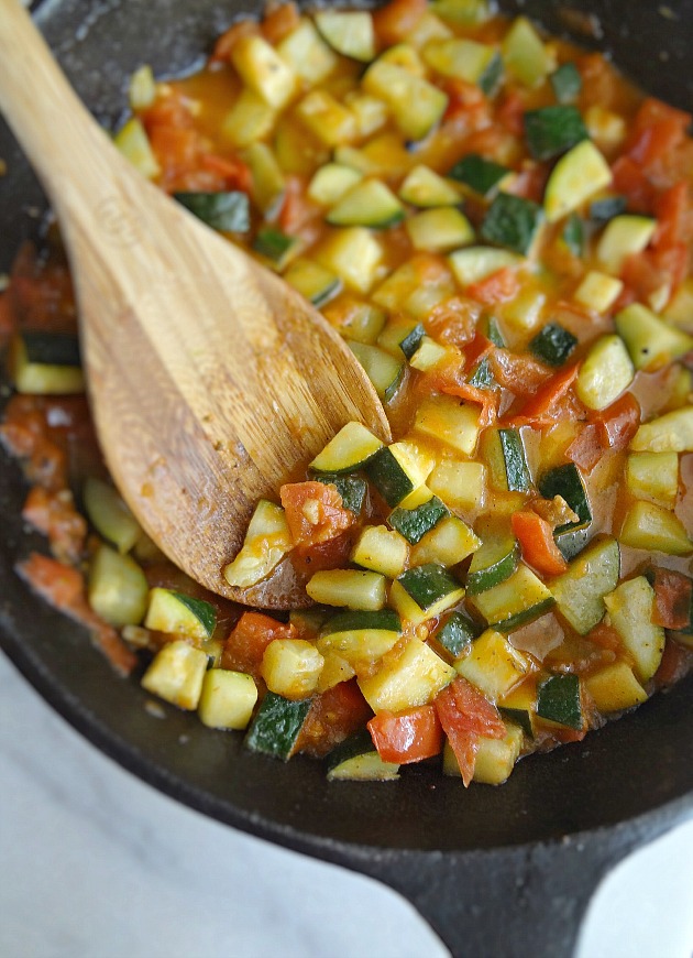 Weekly Meal Plan - lots of great eats for the week ahead via thepajamachef.com and other great bloggers!