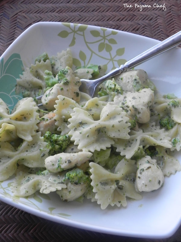 Creamy Pesto Pasta with Broccoli + Chicken | thepajamachef.com