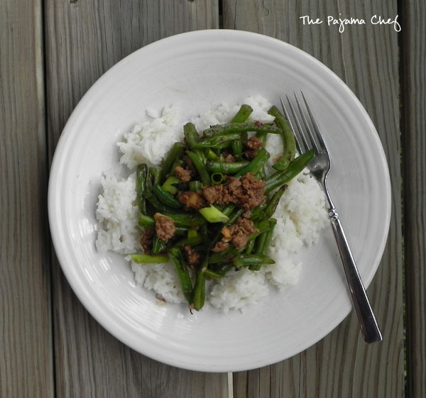 Szechuan Green Beans - a fantastic, flavorful weeknight stir fry via thepajamachef.com