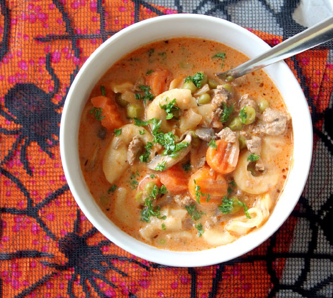 Weekly Meal Plan - lots of great eats for the week ahead via thepajamachef.com and other great bloggers!