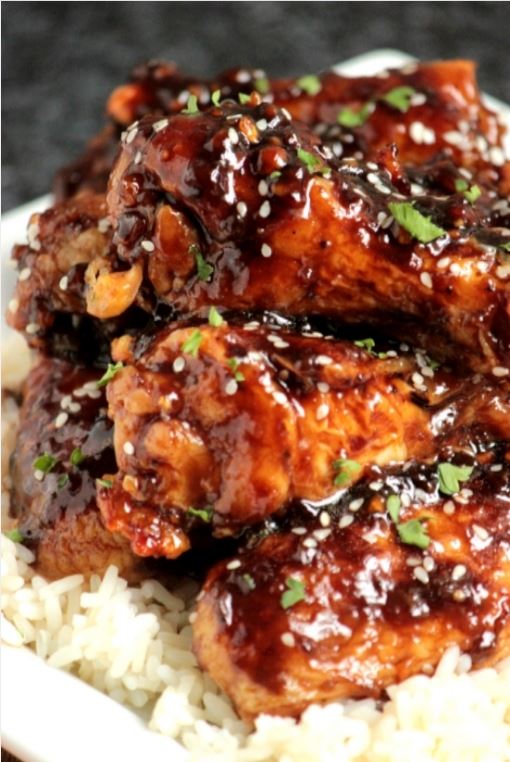 Weekly Meal Plan - lots of great eats for the week ahead via thepajamachef.com and other great bloggers!