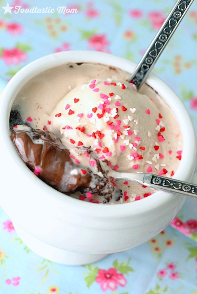 Weekly Meal Plan - lots of great eats for the week ahead via thepajamachef.com and other great bloggers!