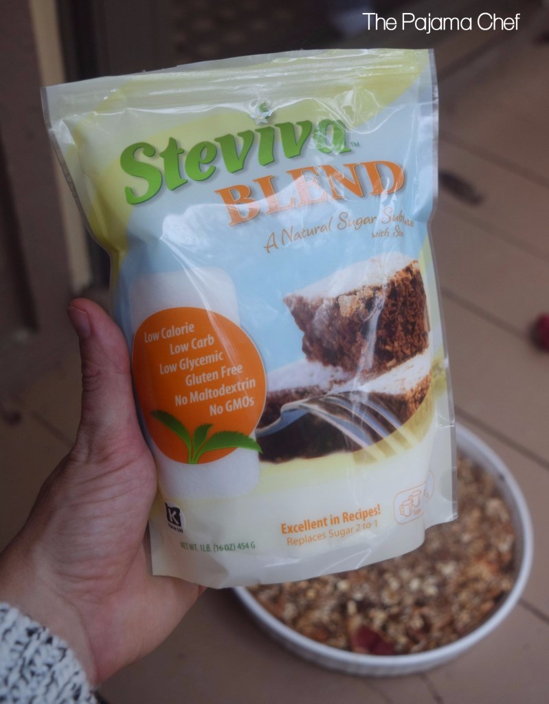 My recipe for Baked Pears and Apples with Crispy Granola Topping has been submitted for the Steviva Blogger Recipe Challenge. Product samples received in exchange for posting this recipe as part of the recipe challenge. #steviva #sweetandeasy