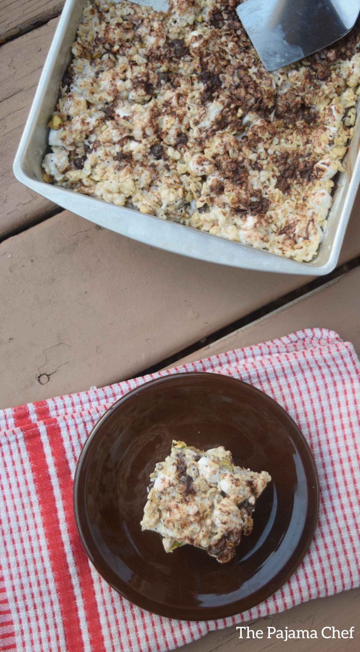 Seriously the BEST marshmallow krispie treats you've ever had. These little bars are incredible--so chocolately, so marshmallow-y, and full of fun mix-ins like coffee, pistachios, and coconut. The perfect treat for your Valentine or anyone, anytime.  #FoodBloggerLove