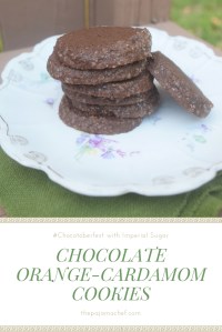 Chocolate slice and bake cookies... cardamom and orange flavors are so warm and perfect for the holiday season! I made these cookies for #Choctoberfest with the help of our Gold Sponsor, Imperial Sugar!